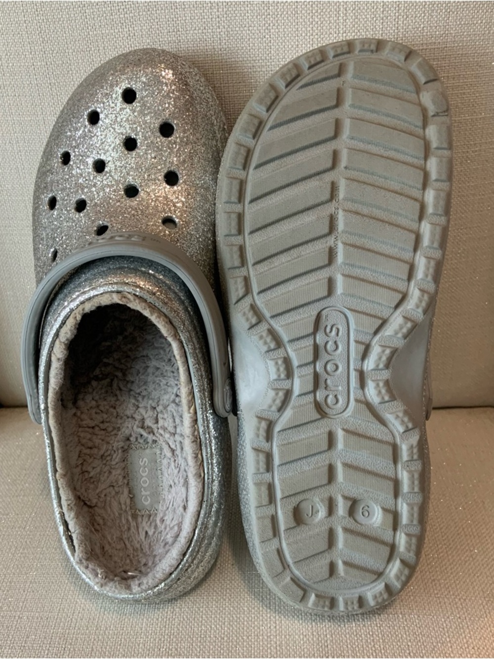 CROCS Silver Glitter Fleece-Lined Clogs